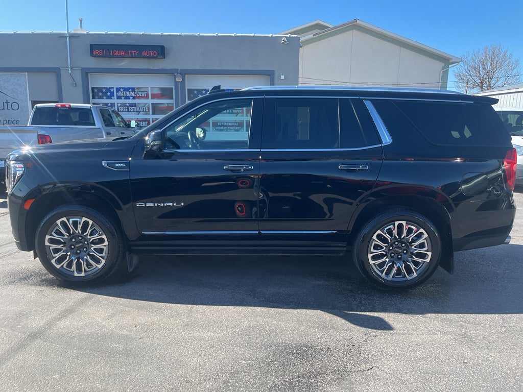 2023 GMC Yukon Denali Ultimate