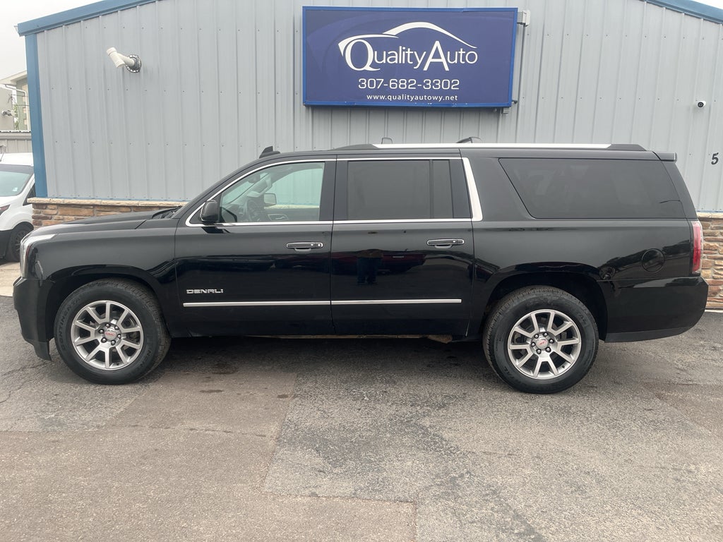 2017 GMC Yukon Denali AWD's photo
