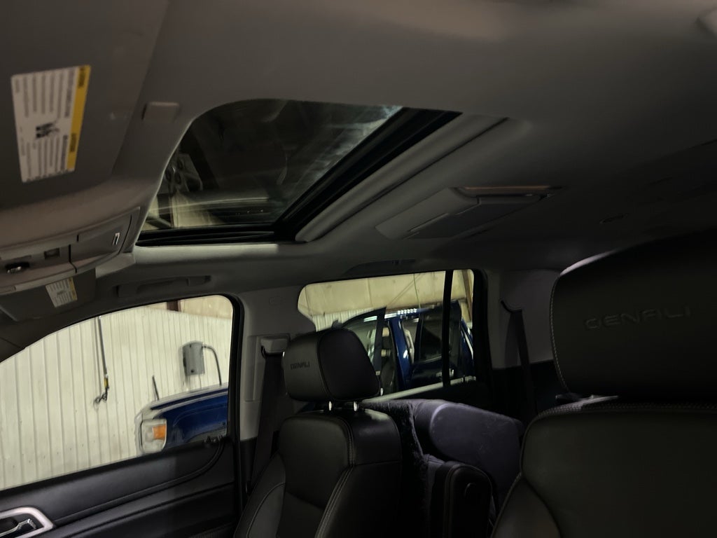 2017 GMC Yukon XL Denali