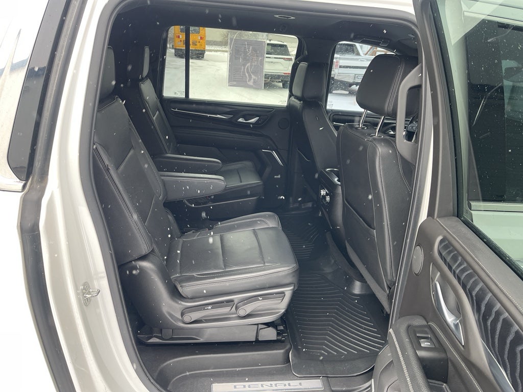 2022 GMC Yukon XL Denali