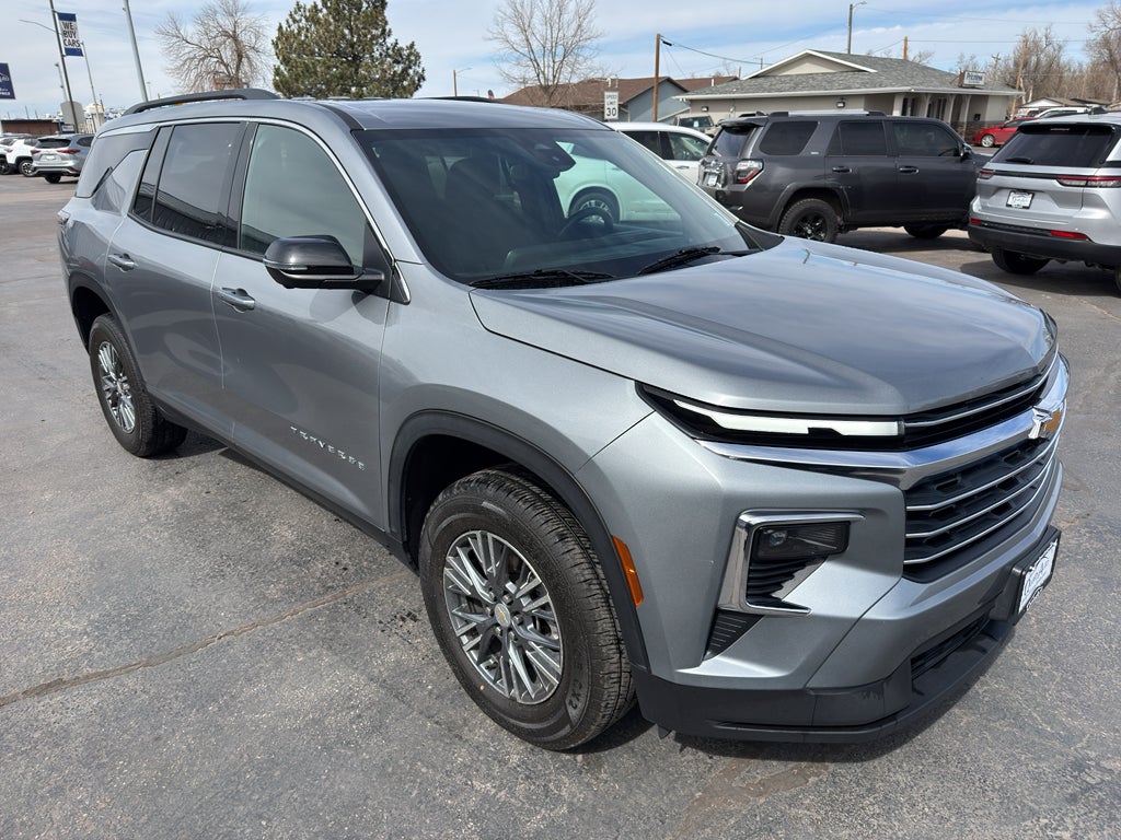 2024 Chevrolet Traverse AWD LT