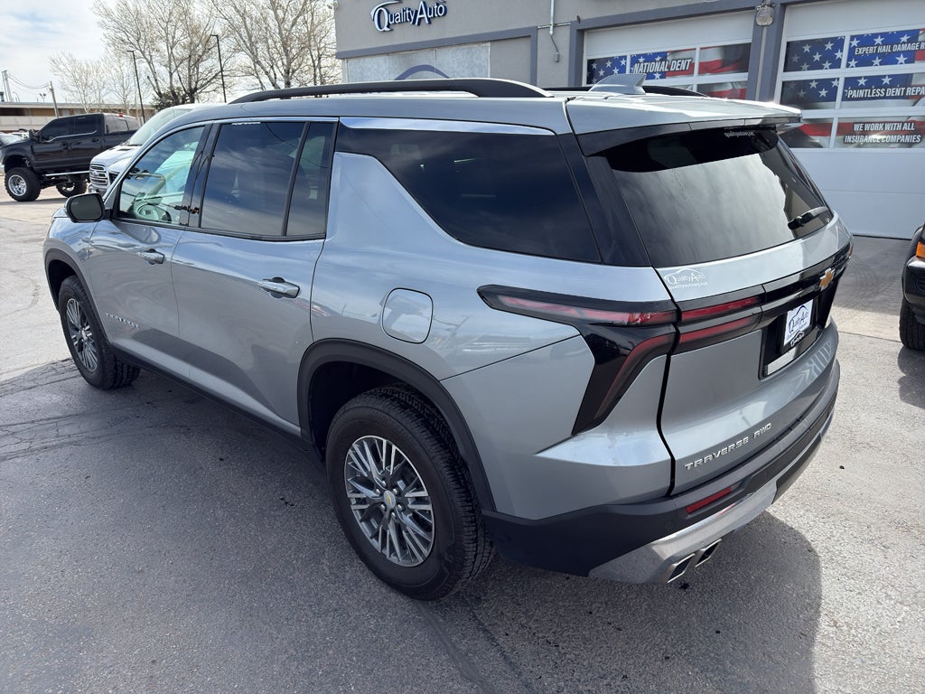 2024 Chevrolet Traverse AWD LT