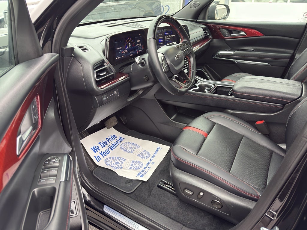 2025 Chevrolet Traverse RS