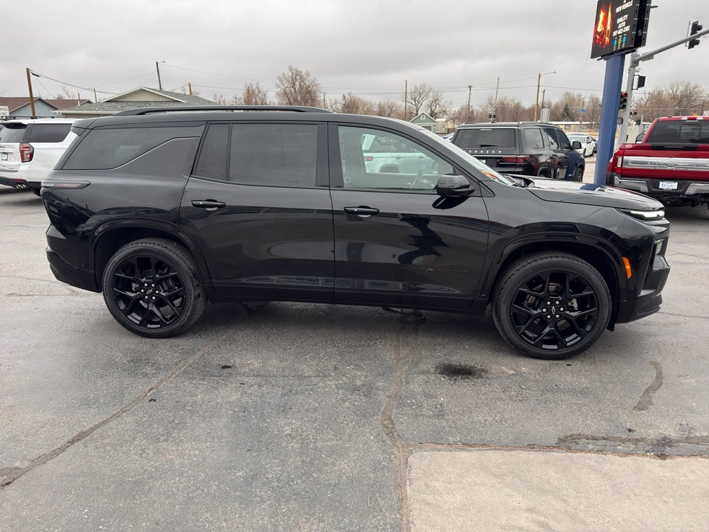 2025 Chevrolet Traverse RS