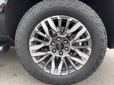 2025 Chevrolet Suburban Z71