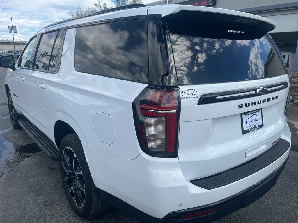 2024 Chevrolet Suburban RST