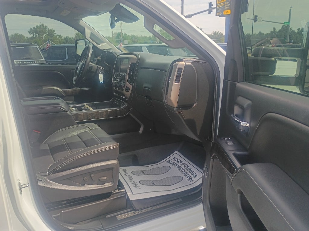 2015 GMC Sierra Denali