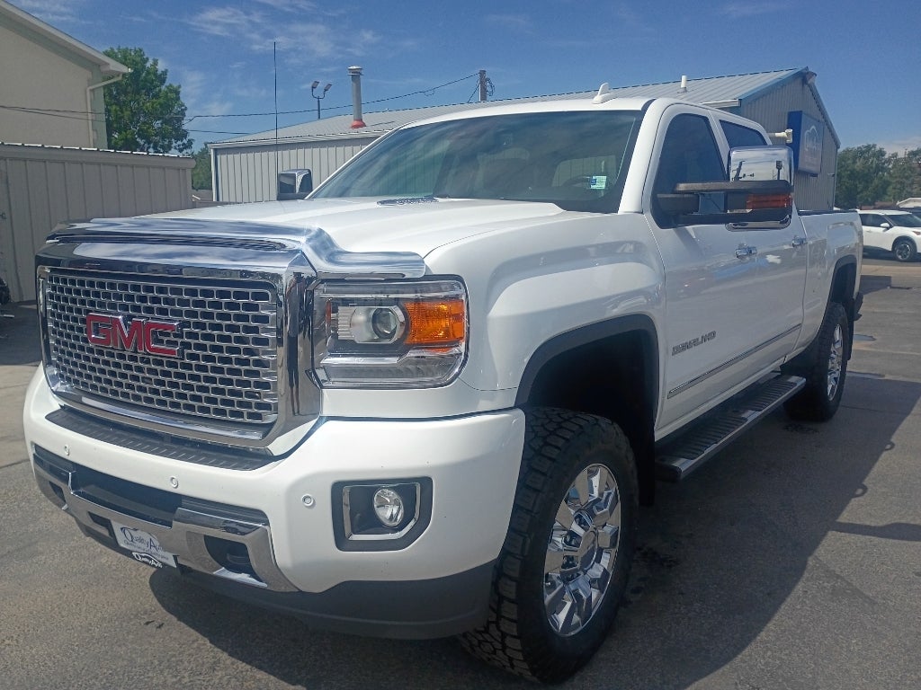2015 GMC Sierra Denali