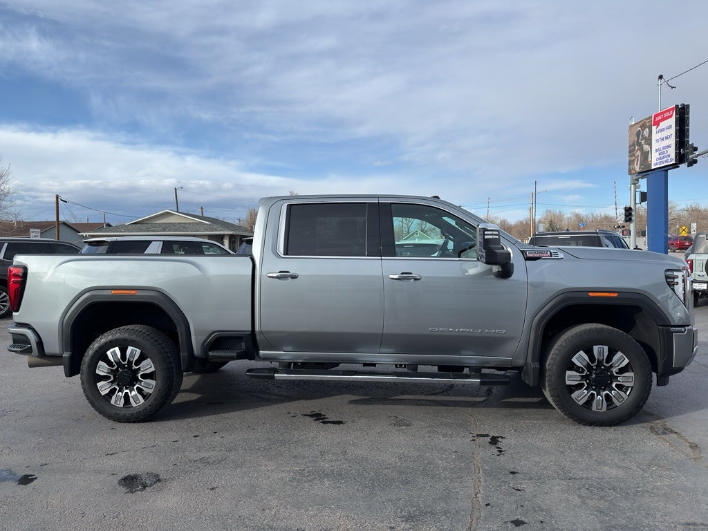 2024 GMC Sierra Denali