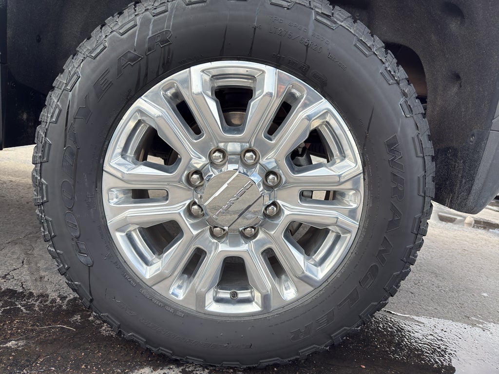 2023 GMC Sierra Denali