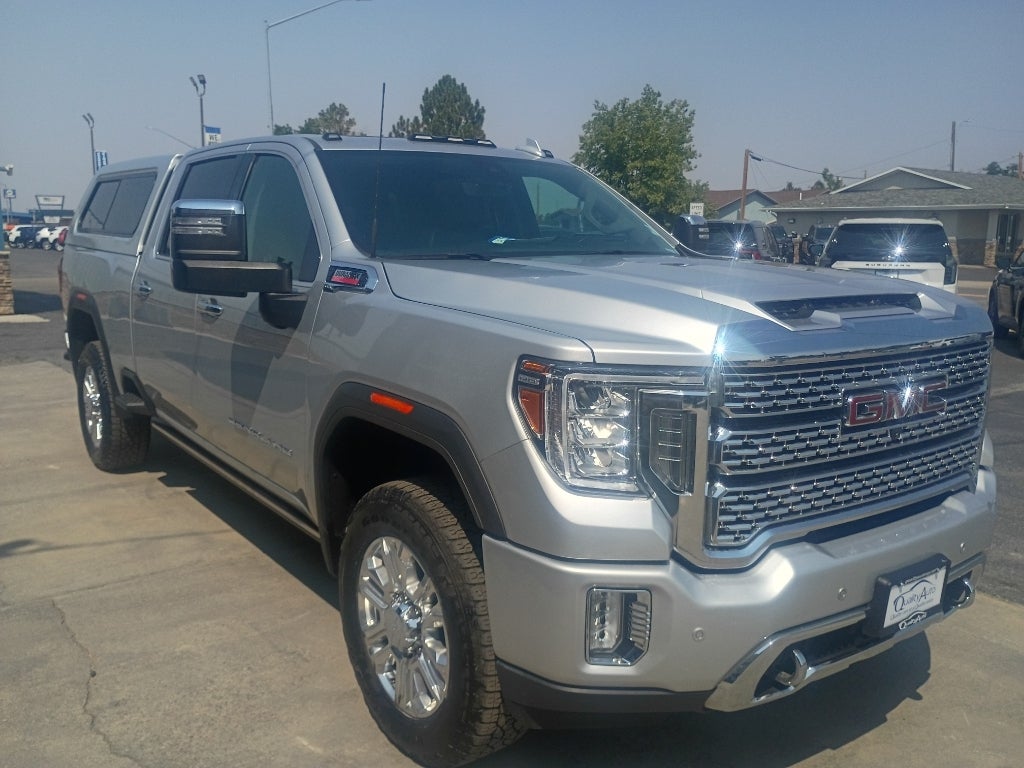 2023 GMC Sierra Denali