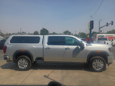 2023 GMC Sierra Denali