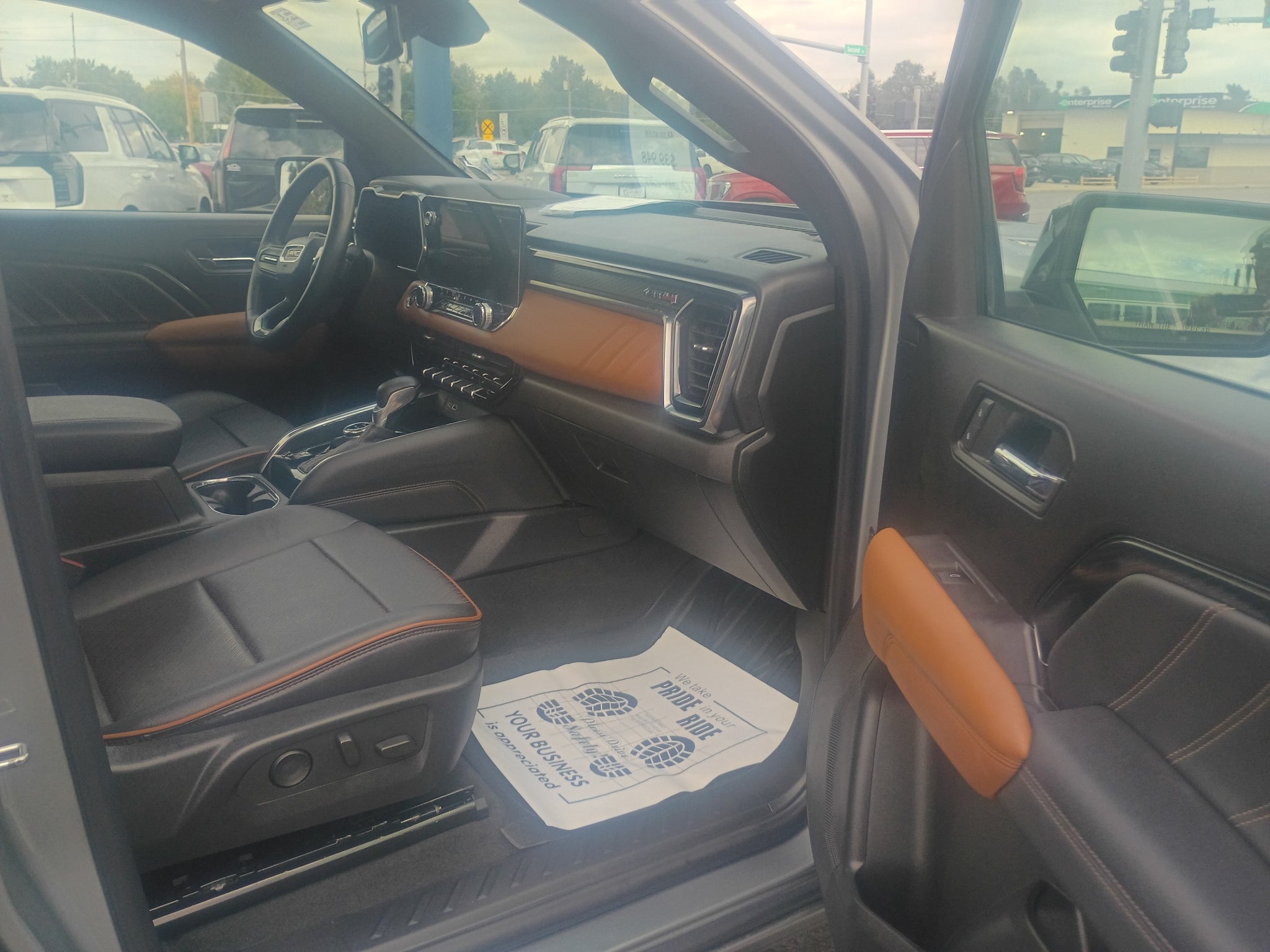 2023 GMC Canyon AT4