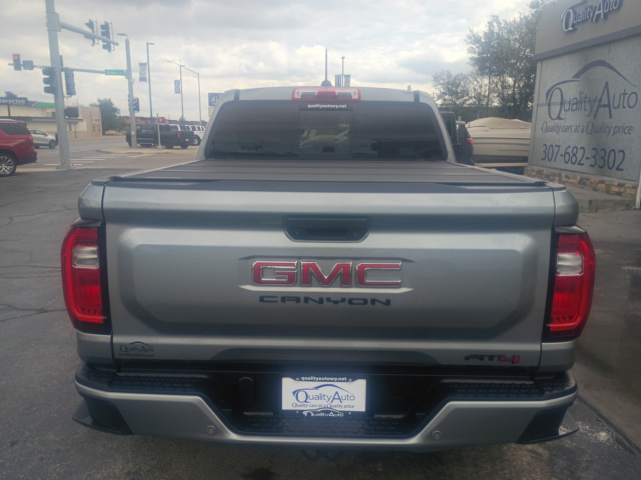 2023 GMC Canyon AT4