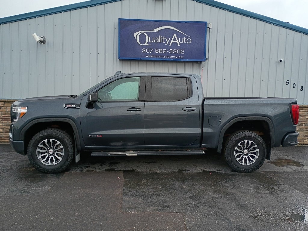 2022 GMC Sierra AT4 4WD Crew Cab Short Box's photo