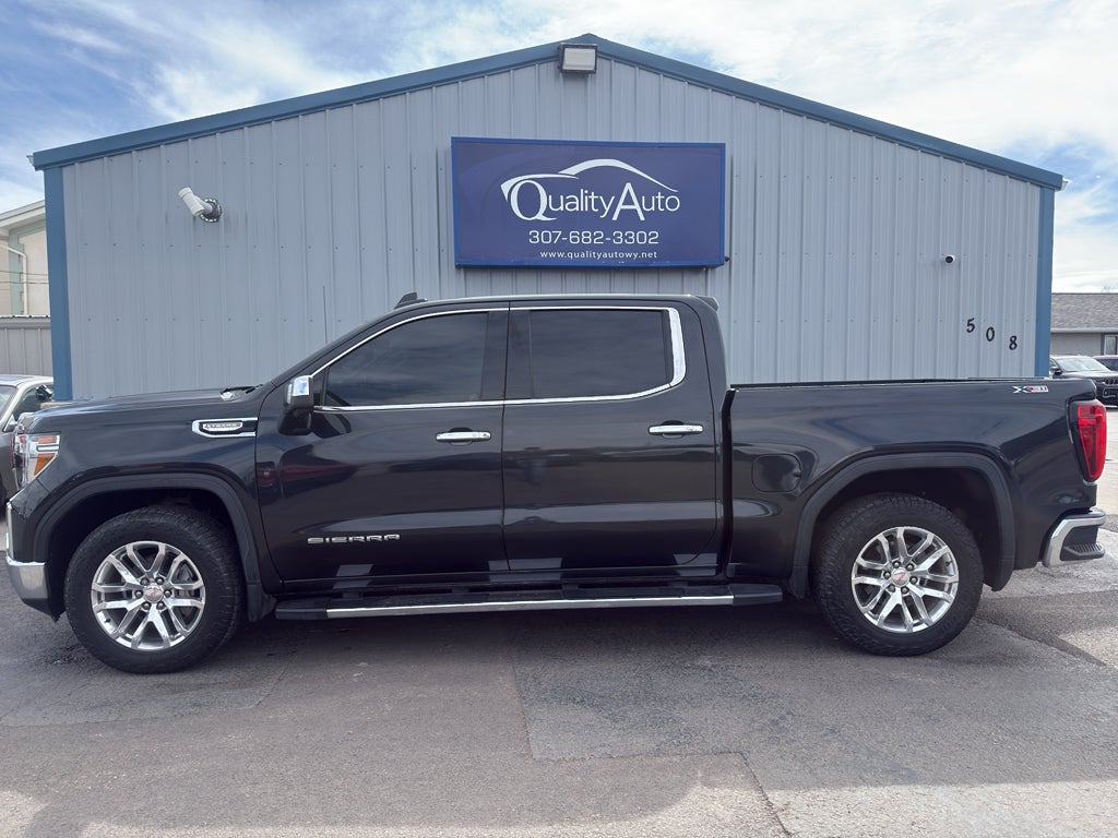 2020 GMC Sierra SLT