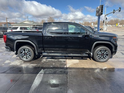 2023 GMC Sierra AT4