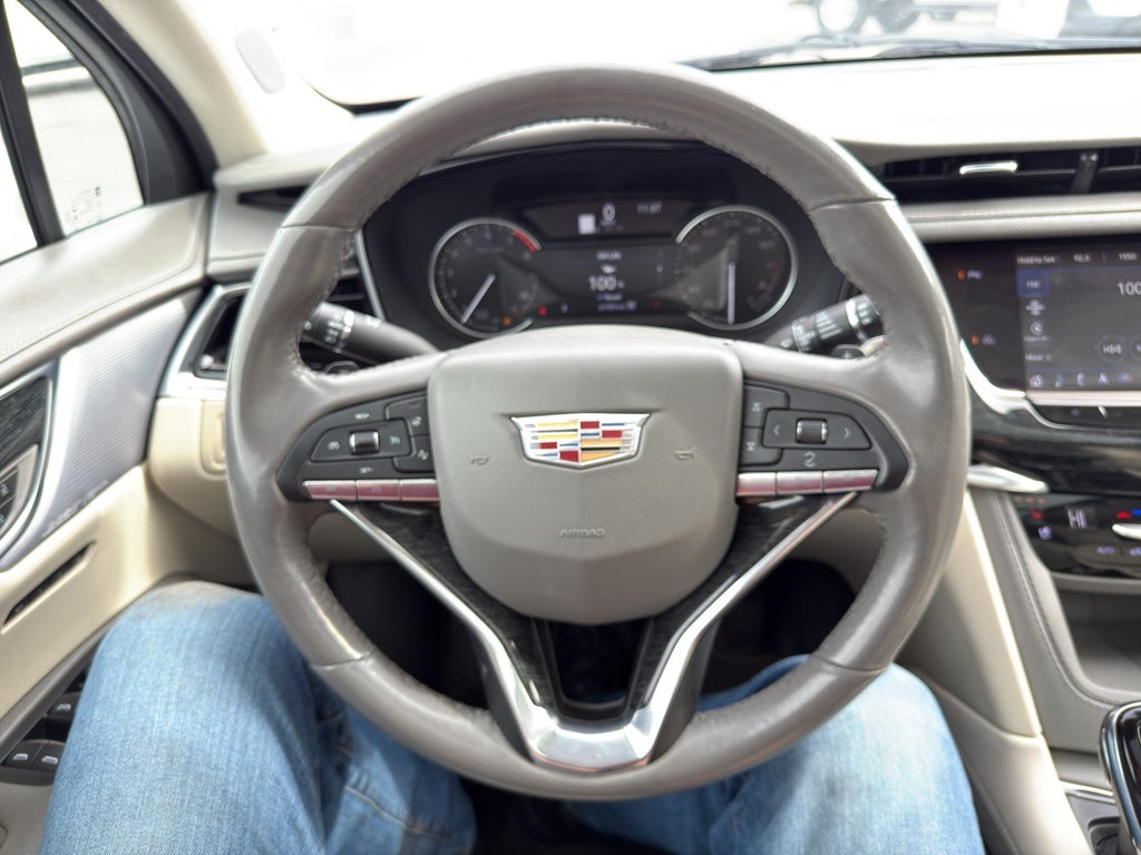 2023 Cadillac XT6 Premium Luxury