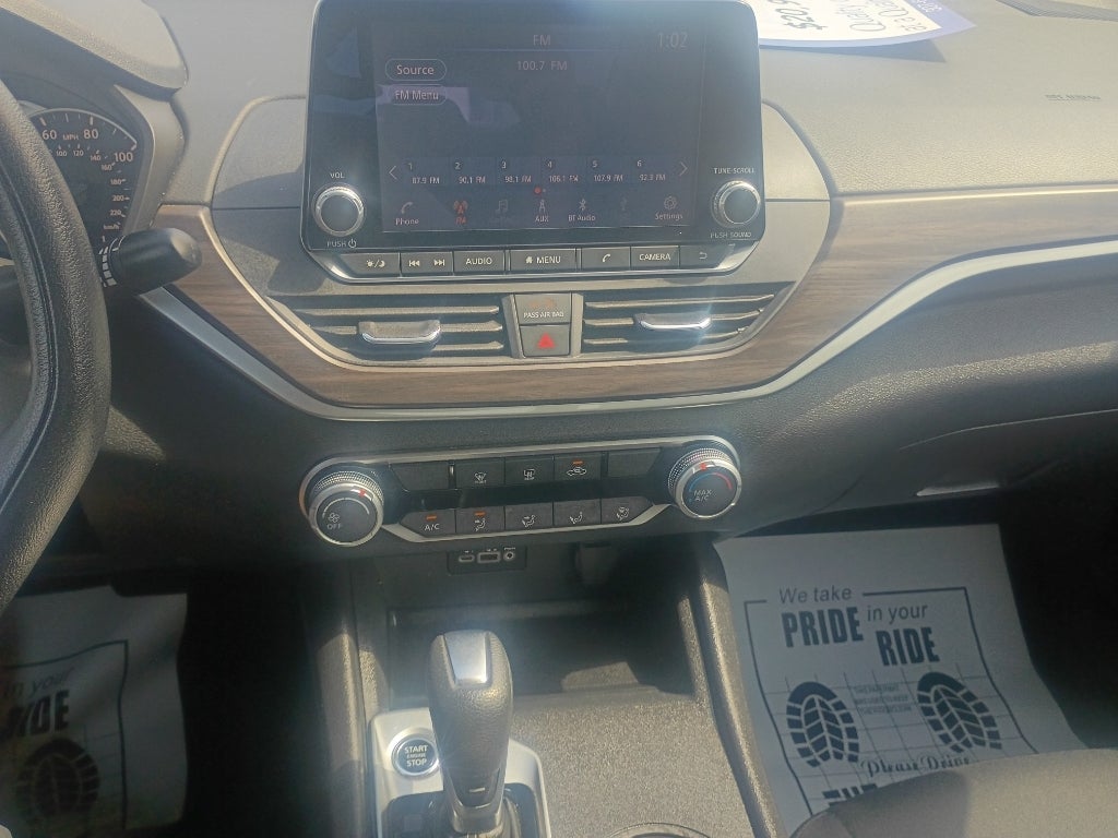 2025 Nissan Altima SV
