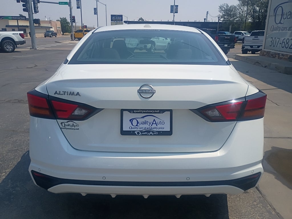 2025 Nissan Altima SV