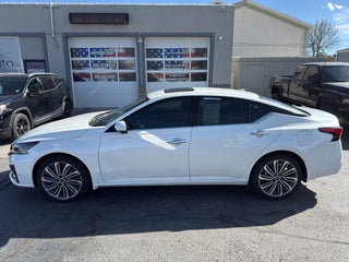 2023 Nissan Altima 2.5 SL