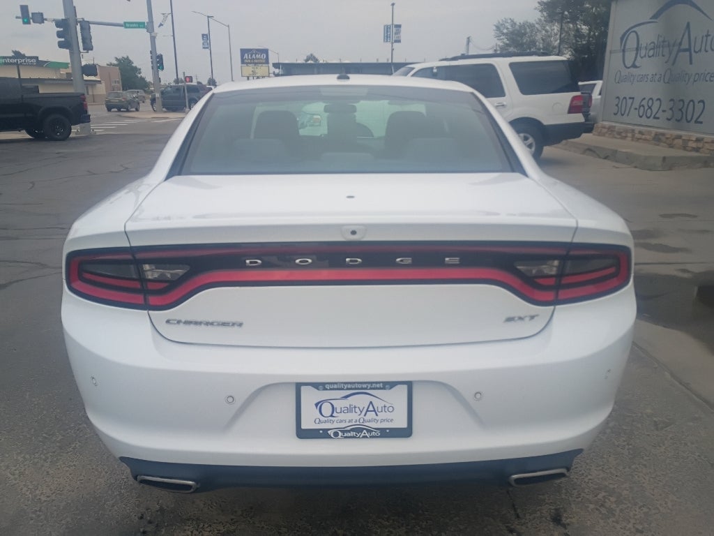 2018 Dodge Charger SXT