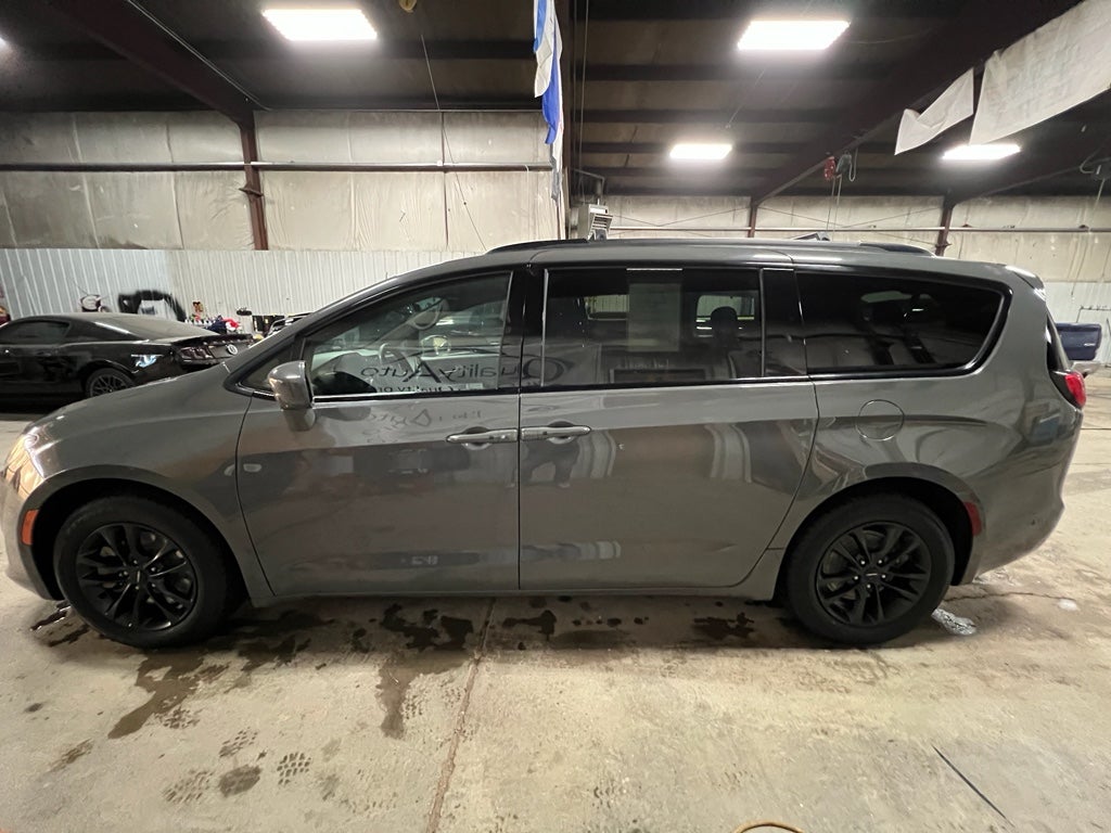 2020 Chrysler Pacifica AWD LAUNCH EDITION