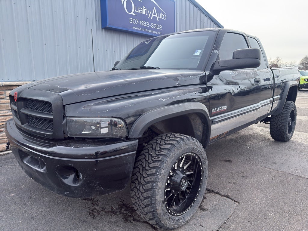 2002 Dodge Ram Pickup Base