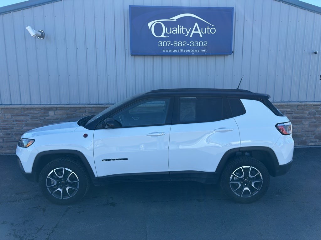2025 Jeep Compass Trailhawk