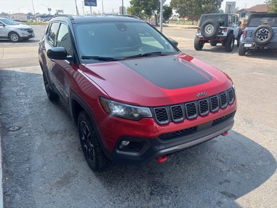 2025 Jeep Compass Trailhawk