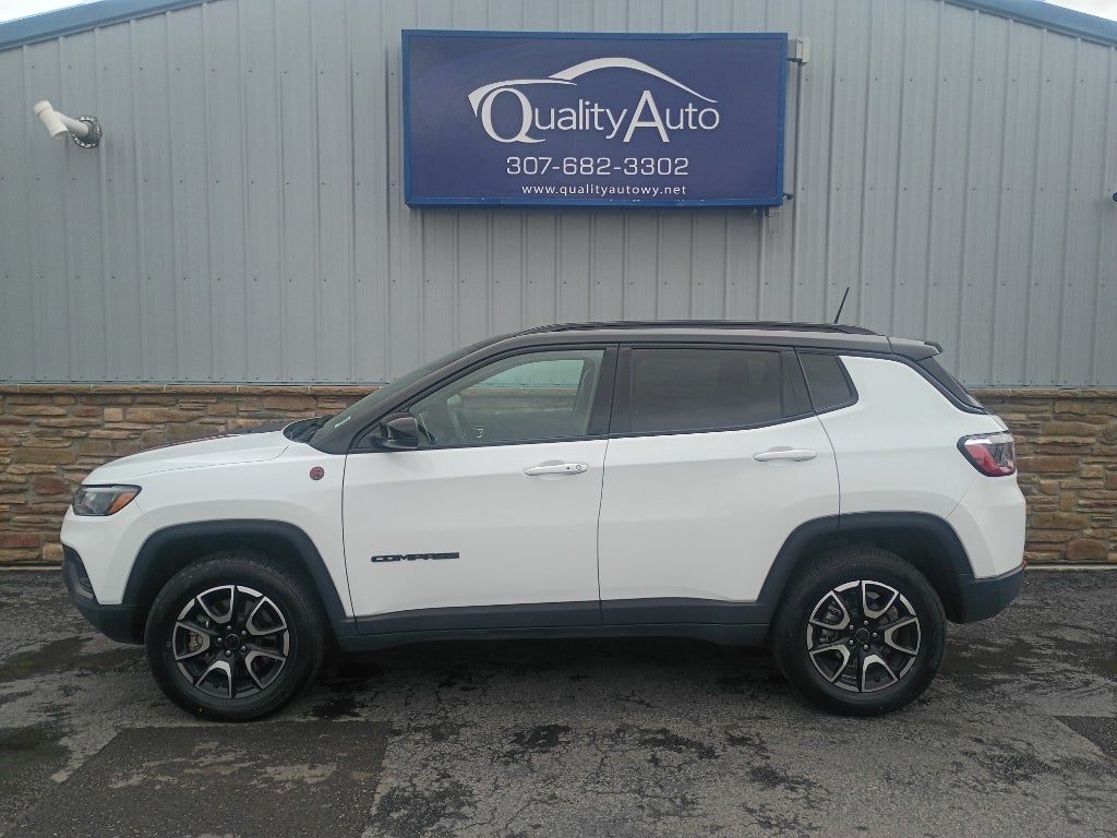2025 Jeep Compass Trailhawk