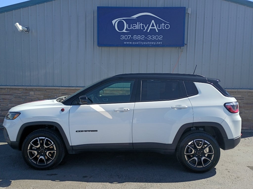 2025 Jeep Compass Trailhawk 4X4's photo
