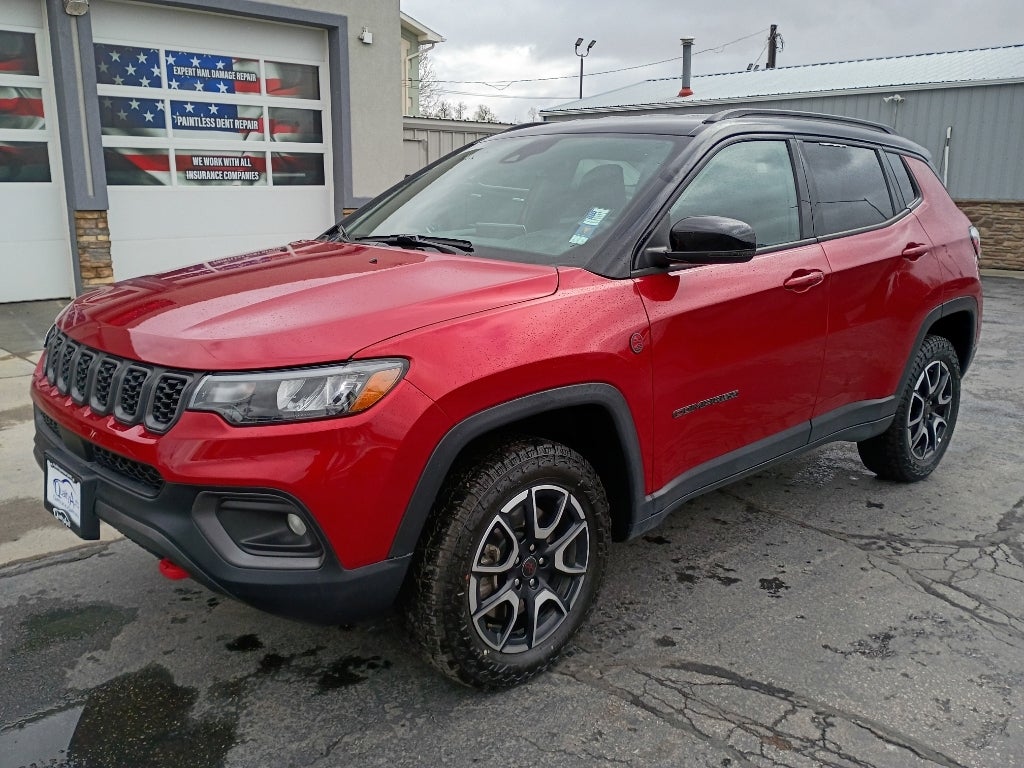 2025 Jeep Compass Trailhawk