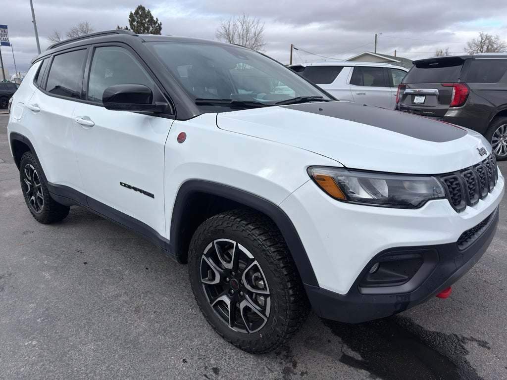 2025 Jeep Compass Trailhawk
