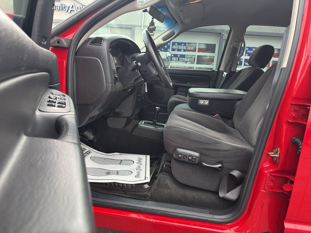 2003 Dodge Ram Pickup SLT