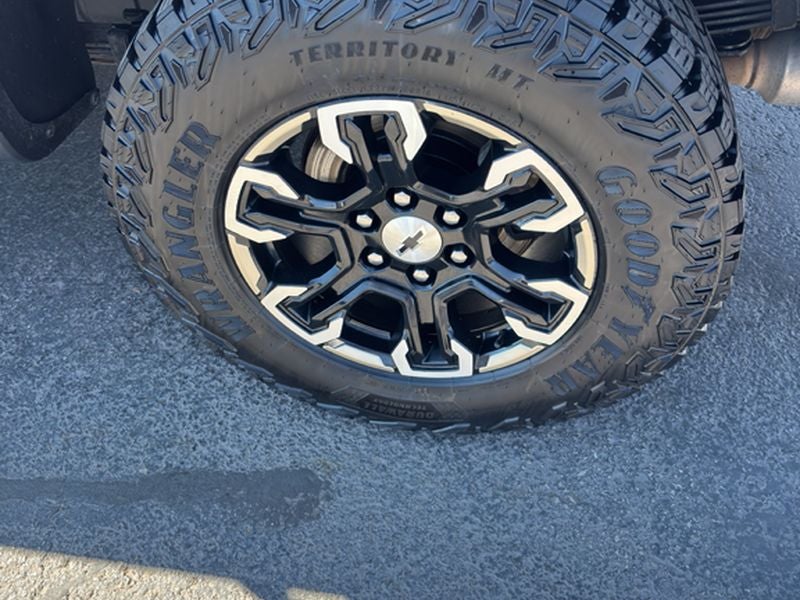 2022 Chevrolet Silverado ZR2