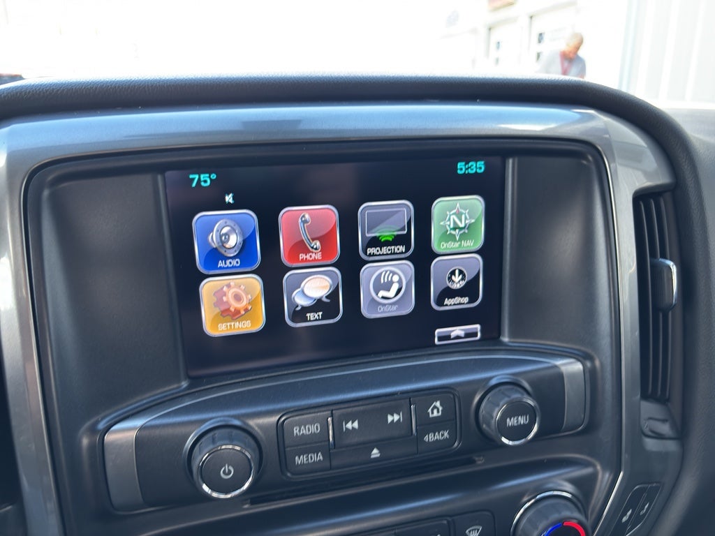 2017 Chevrolet Silverado LT