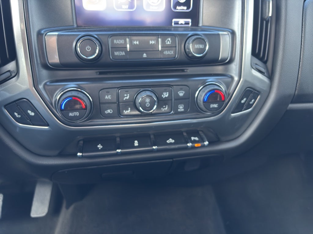 2017 Chevrolet Silverado LT