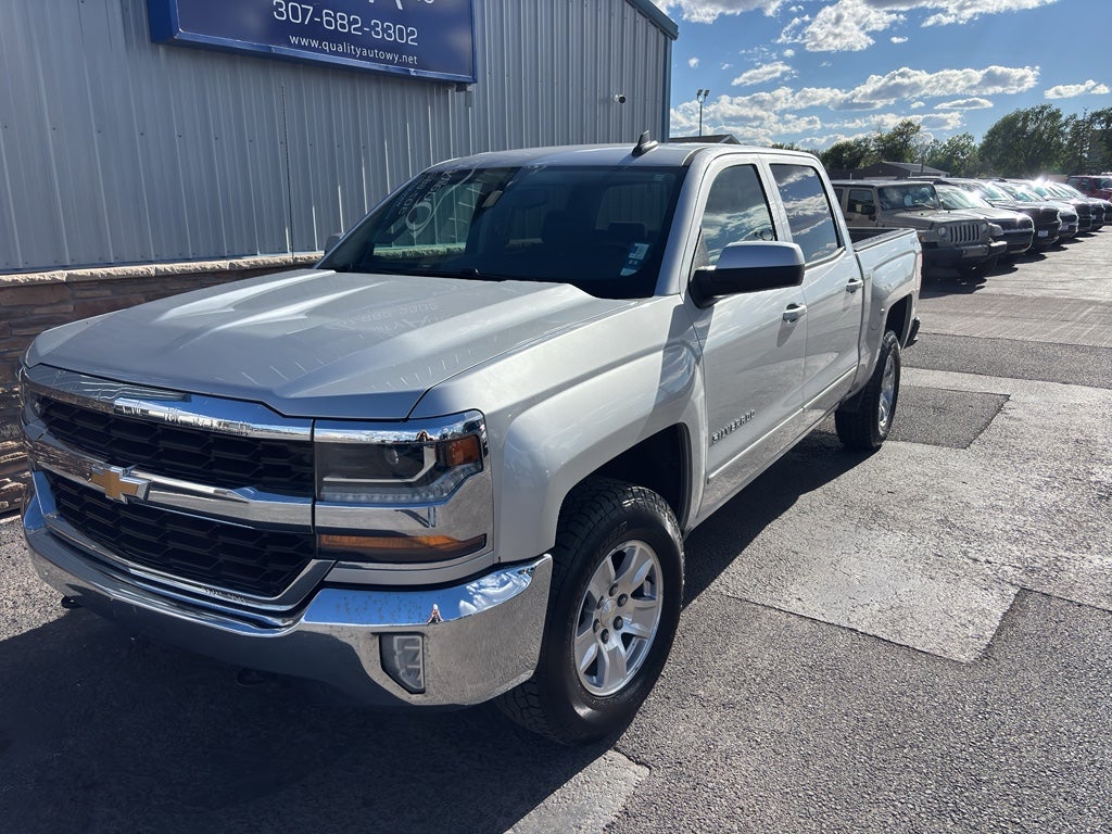 2017 Chevrolet Silverado LT