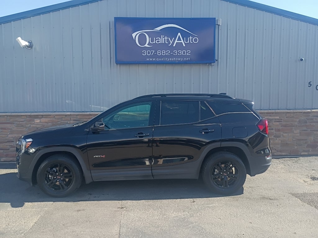 2023 GMC Terrain AT4 AWD's photo