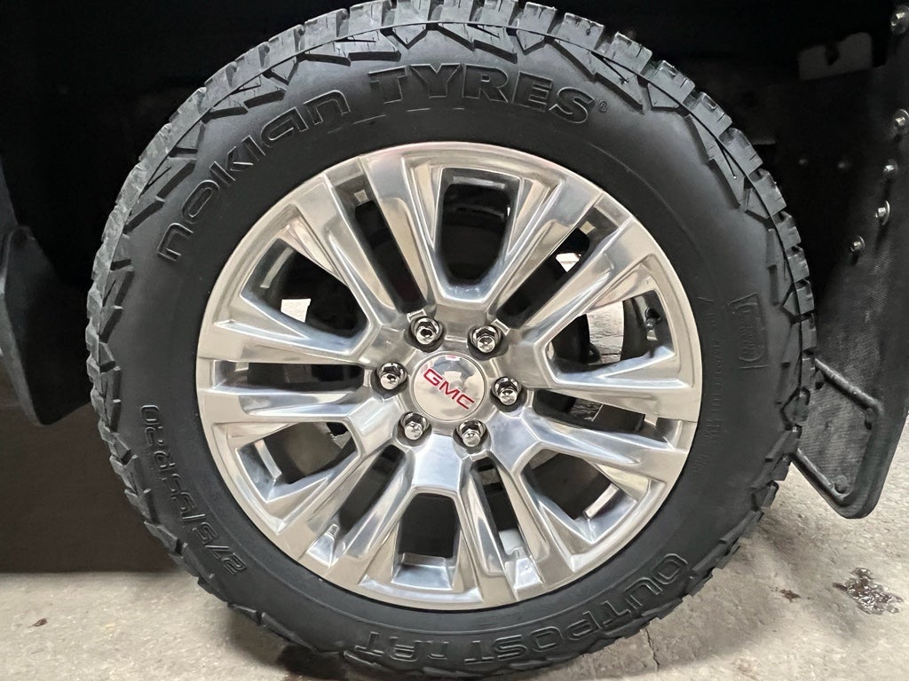 2017 GMC Sierra Denali