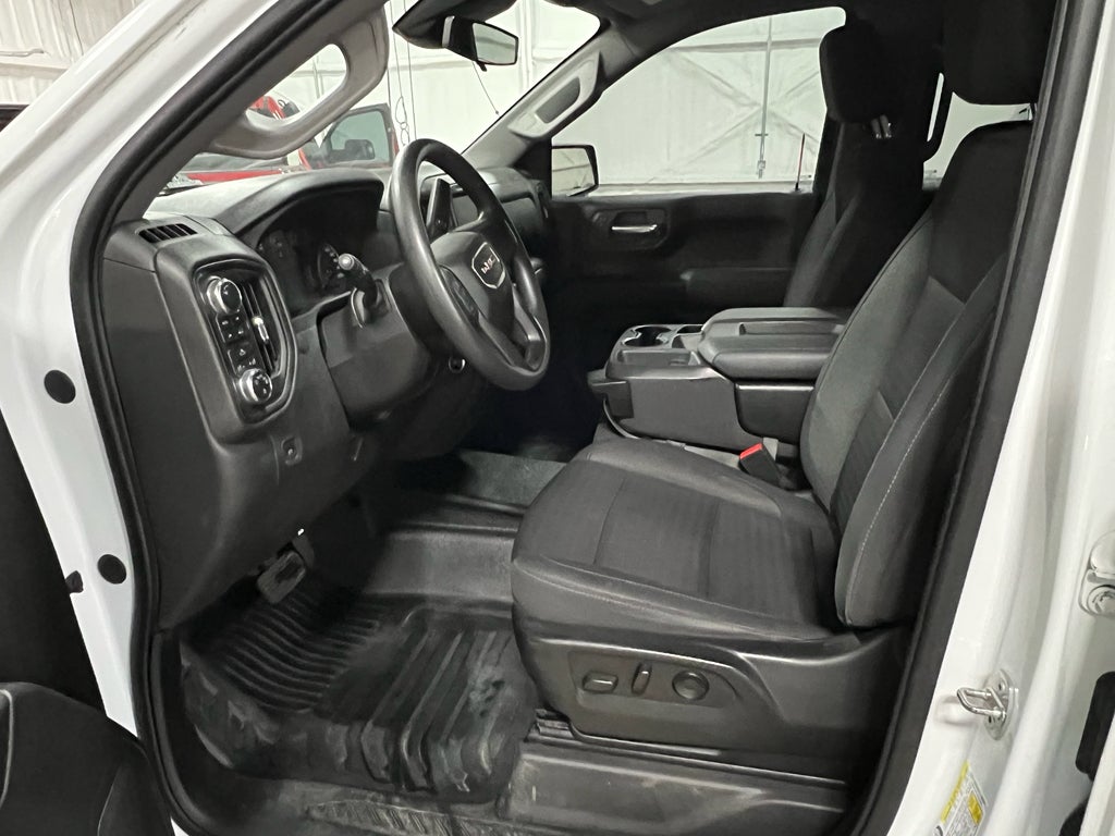 2022 GMC Sierra Pro