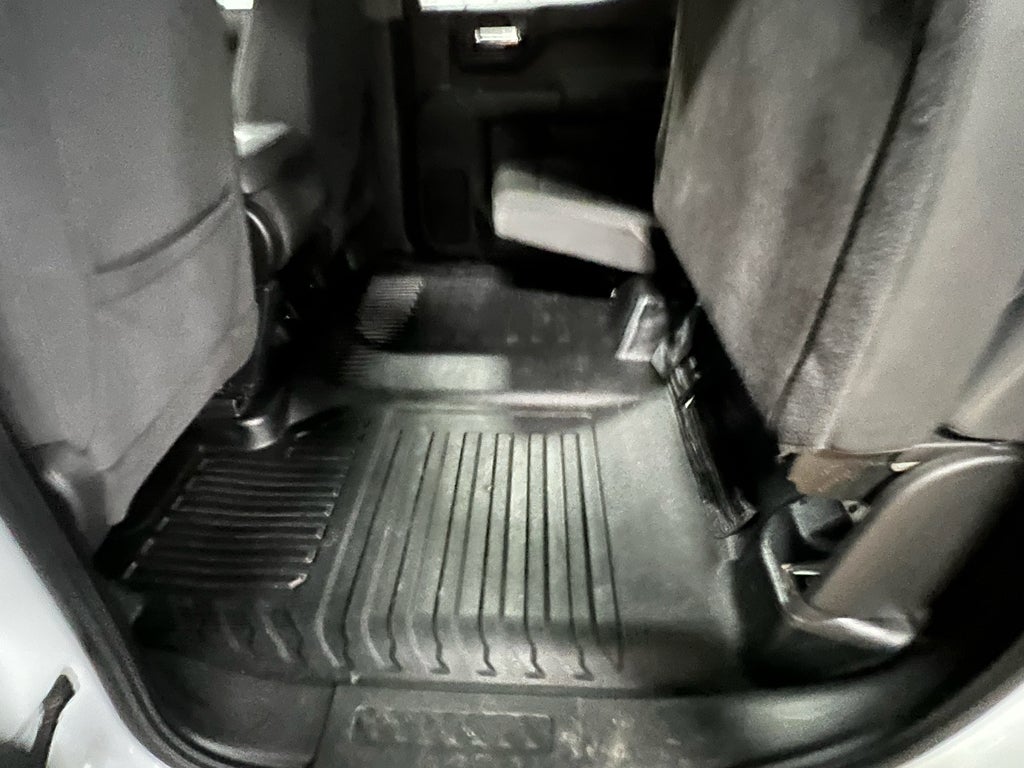 2022 GMC Sierra Pro