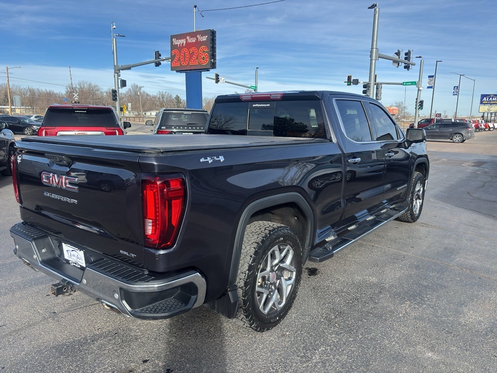 2023 GMC Sierra SLT