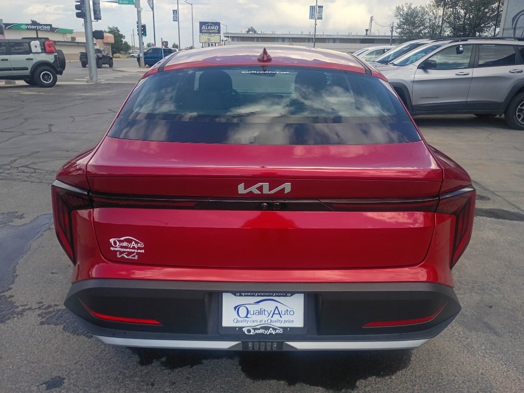 2025 Kia K4 LXS
