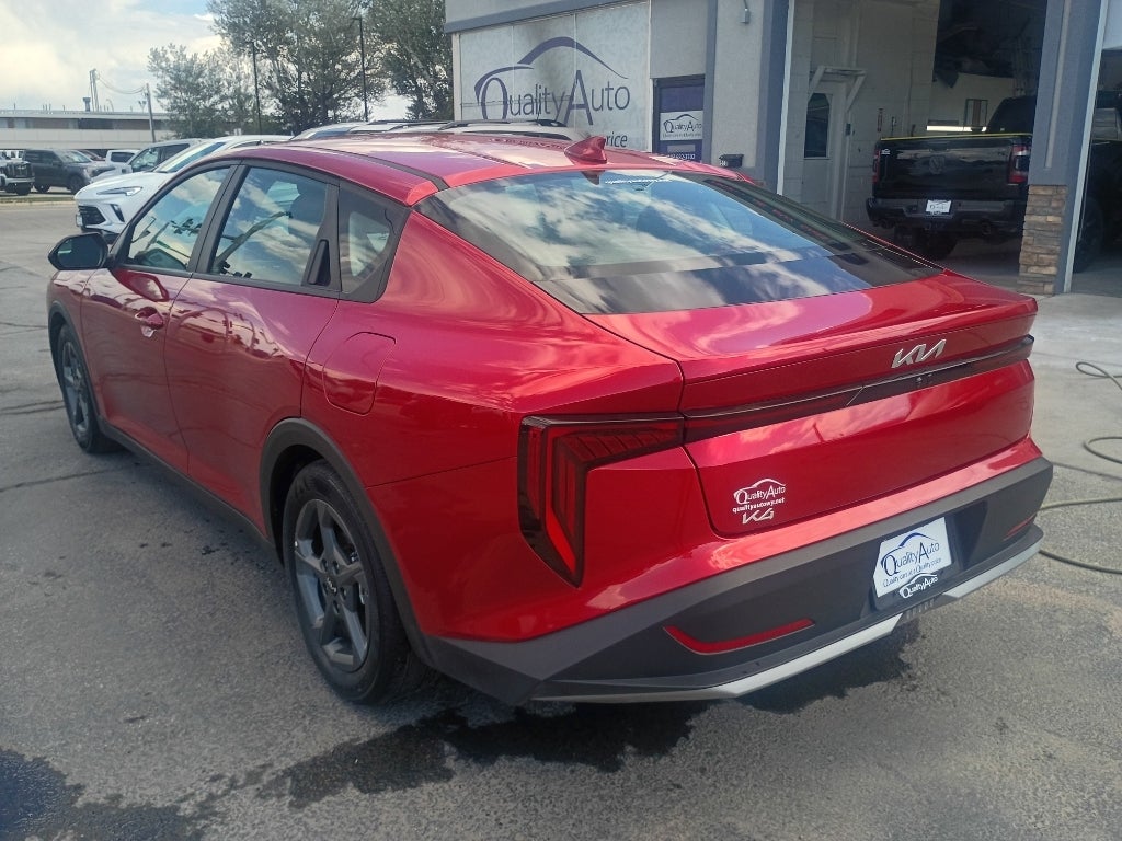 2025 Kia K4 LXS