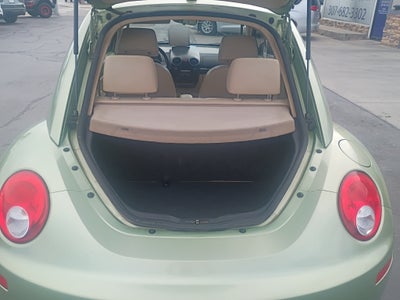 2009 Volkswagen New Beetle S