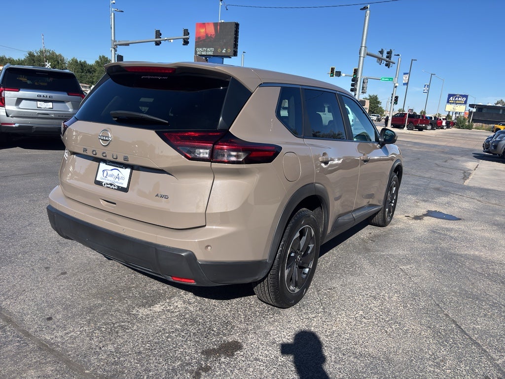 2025 Nissan Rogue SV