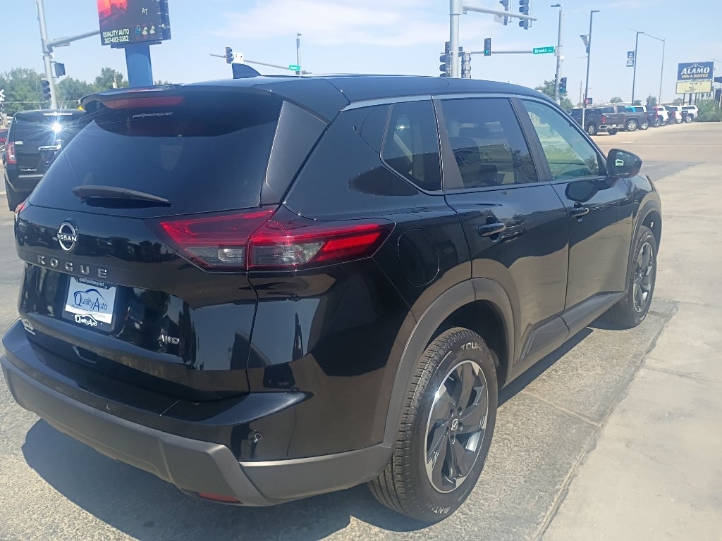 2025 Nissan Rogue SV