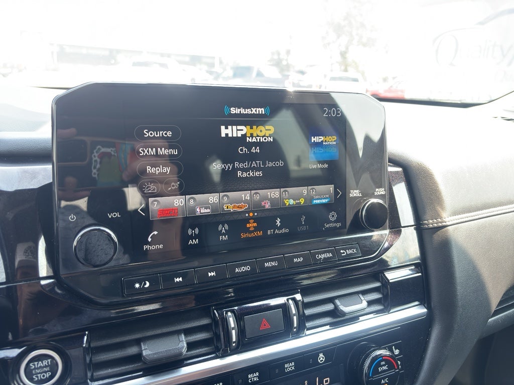 2023 Nissan Pathfinder Platinum